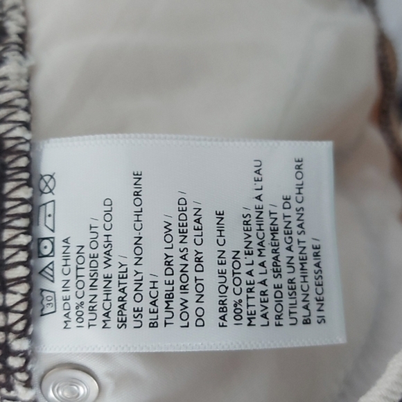 NWT BDG Moto Jeans with Contrasting Stitching Size 26 - Picture 8 of 9